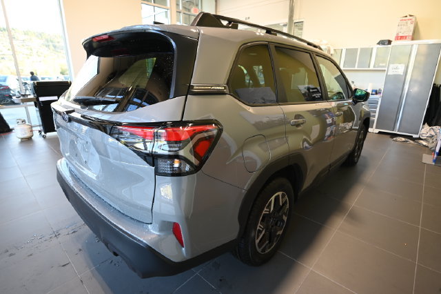 New 2026 Subaru Forester Premium AWD/4WD image 13