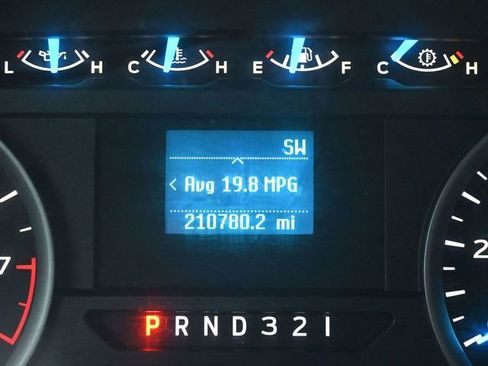 Used 2016 Ford F150 XLT RWD image 26