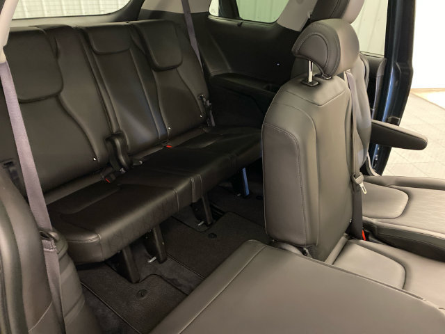 Used 2026 Kia Carnival SX w/ SX Dark Edition Package FWD image 31