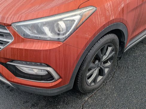 Used 2018 Hyundai Santa Fe Sport image 11