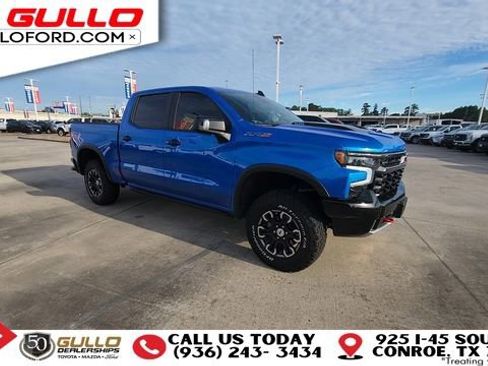 Used 2025 Chevrolet Silverado 1500 ZR2 w/ Technology Package image 2