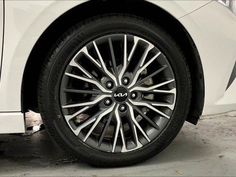 Used 2022 Kia Forte GT-Line w/ GT-Line Technology Package image 9