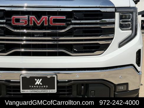 New 2026 GMC Sierra 1500 SLT AWD/4WD image 8