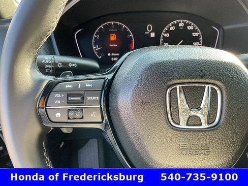 Certified 2025 Honda Civic Sport image 27