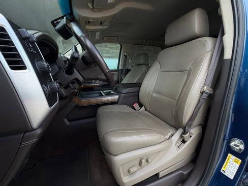 Used 2017 GMC Sierra 1500 SLT AWD/4WD image 6