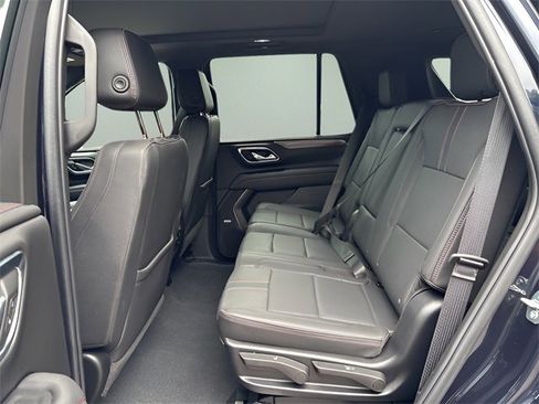 Used 2024 Chevrolet Tahoe RST image 17
