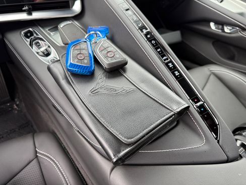 Used 2024 Chevrolet Corvette E-Ray image 28