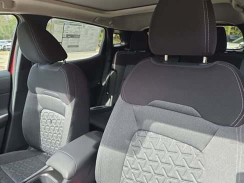 New 2026 Nissan Kicks SV w/ SV Premium Package image 23