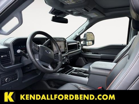 Certified 2025 Ford F350 4x4 Crew Cab Super Duty image 9