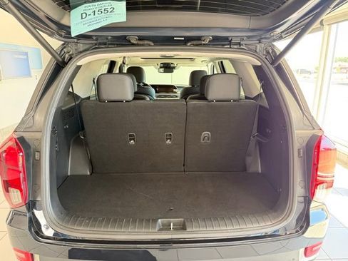 Used 2021 Hyundai Palisade SEL w/ Premium Package image 8