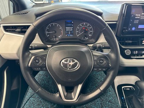 Certified 2025 Toyota Corolla SE FWD image 17