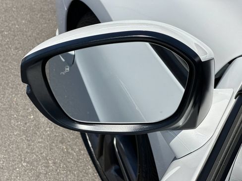 Used 2025 Acura Integra A-Spec FWD image 9