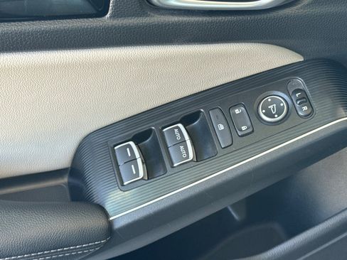 Used 2024 Honda Civic Touring image 14
