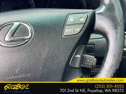 Used 2011 Lexus LS 460 AWD w/ Luxury Value Edition image 26