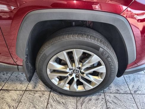 Used 2024 Toyota RAV4 XLE Premium FWD image 10