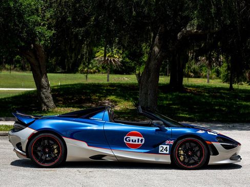 New 2024 McLaren 750S Spider image 12