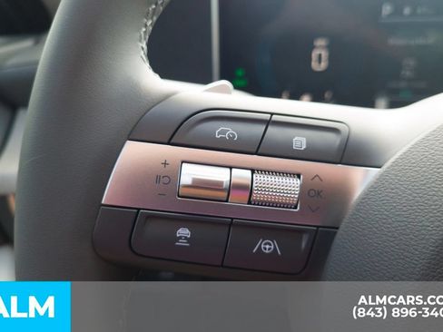Certified 2025 Hyundai Sonata SEL FWD image 31