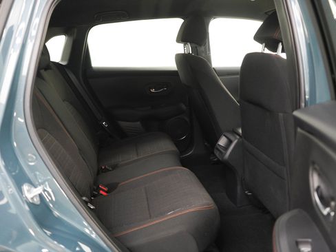 Used 2024 Honda HR-V Sport image 12