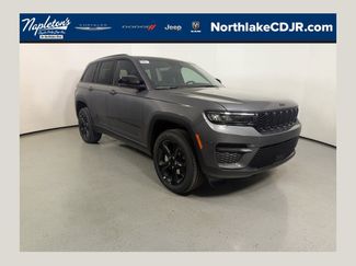 New 2025 Jeep Grand Cherokee Altitude video 1