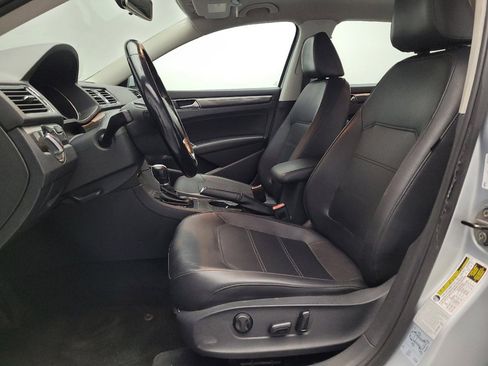 Used 2017 Volkswagen Passat 1.8T SE image 17