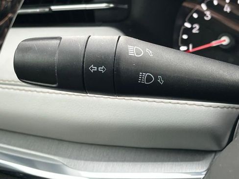 Used 2022 Jeep Compass Limited image 40