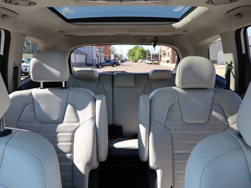 Used 2023 Kia Telluride SX Prestige AWD/4WD image 7