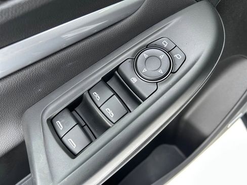 Used 2023 Chevrolet Bolt EUV Premier w/ Sun & Sound Package image 19