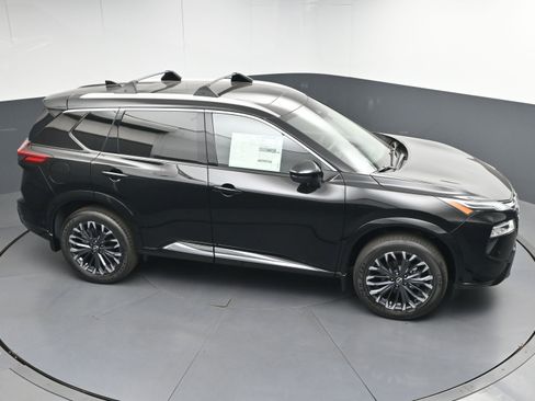 New 2026 Nissan Rogue Platinum w/ Platinum Premium Package image 37