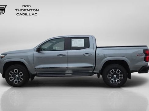 Used 2024 Chevrolet Colorado Z71 w/ Z71 Convenience Package 2 AWD/4WD image 2