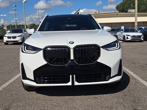New 2026 BMW X3 xDrive30 w/ Premium Package image 3