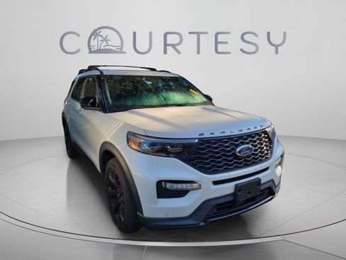 Used 2022 Ford Explorer ST w/ Equipment Group 401A AWD/4WD image 24