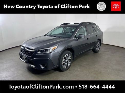 Used 2021 Subaru Outback Limited AWD/4WD image 7