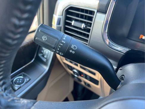 Used 2021 Ford F150 Lariat RWD image 16