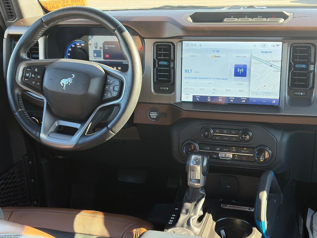 Used 2022 Ford Bronco Outer Banks AWD/4WD image 14