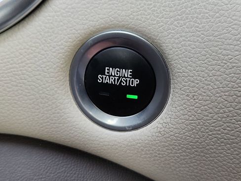 Used 2024 Chevrolet Malibu LT FWD image 9