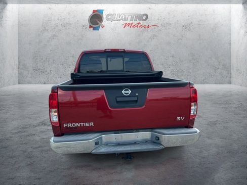 Used 2015 Nissan Frontier SV RWD image 4