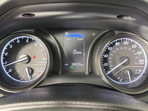 Used 2024 Toyota Camry SE image 26