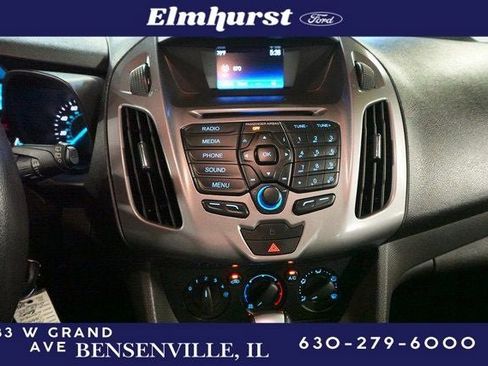 Used 2016 Ford Transit Connect XLT image 17