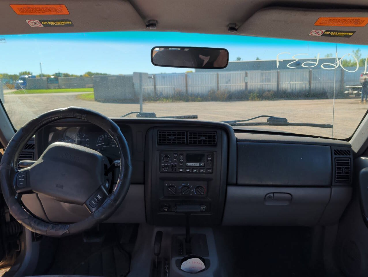 Used 1998 Jeep Cherokee Sport AWD/4WD image 31