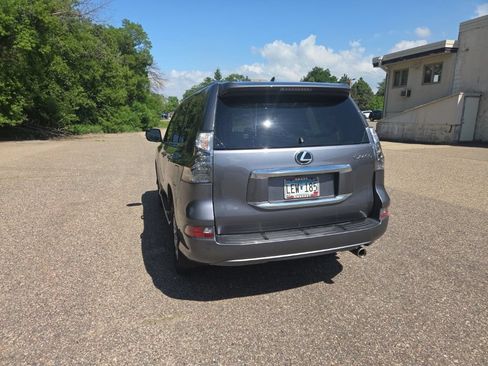 Used 2023 Lexus GX 460 Premium w/ Premium Package AWD/4WD image 16
