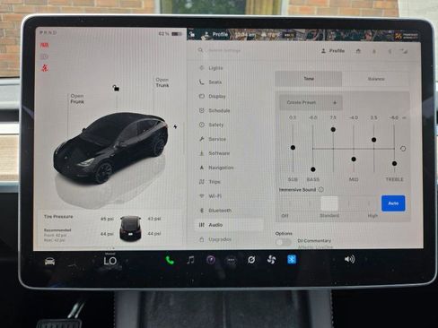 Used 2023 Tesla Model Y Long Range AWD/4WD image 54