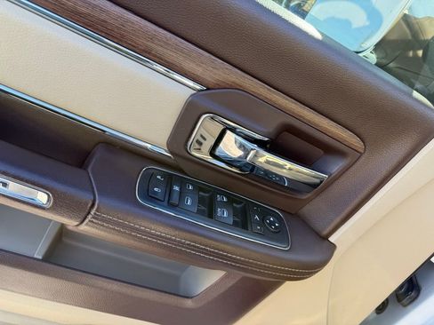 Used 2016 RAM 2500 Laramie image 18