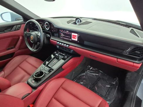 Certified 2024 Porsche 911 Targa 4 GTS AWD/4WD image 23