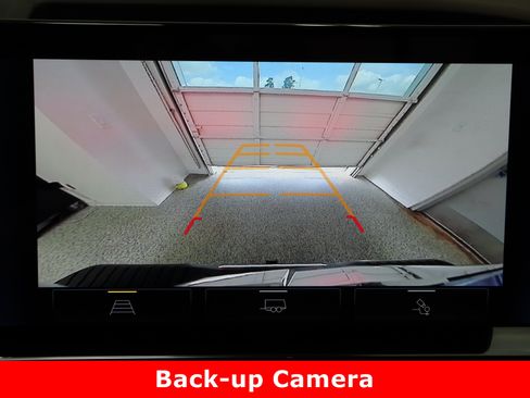 Used 2025 Chevrolet Silverado 1500 LT w/ Leather Package image 21