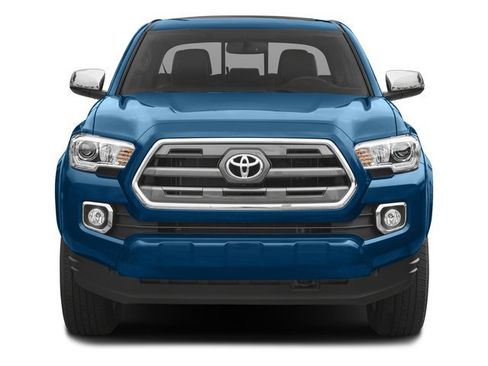 Used 2017 Toyota Tacoma Limited image 4