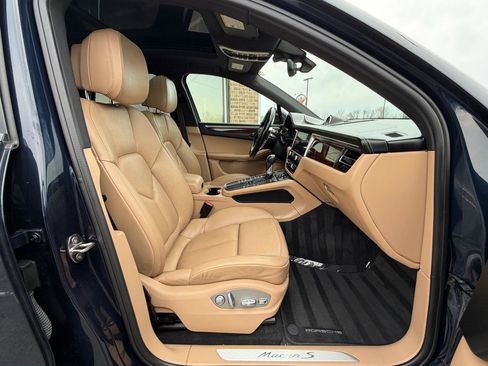 Used 2019 Porsche Macan S image 28