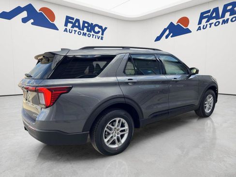 Used 2026 Ford Explorer Active AWD/4WD image 4
