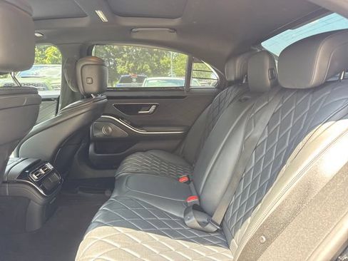 Used 2022 Mercedes-Benz S 580 4MATIC Sedan image 11