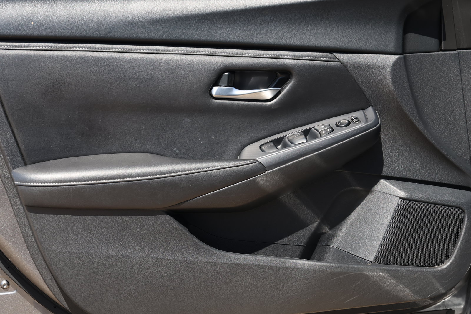 Used 2024 Nissan Sentra SV w/ All-Weather Package FWD image 25