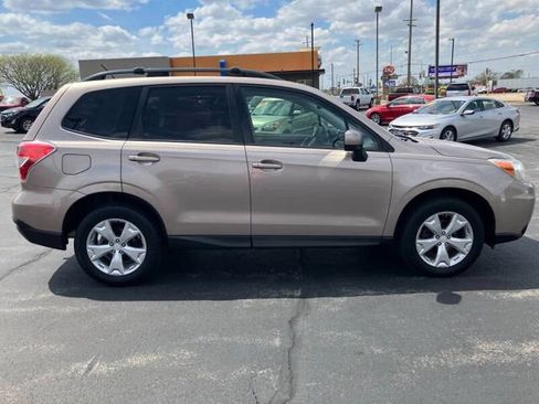 Used 2015 Subaru Forester 2.5i Premium w/ All-Weather Package AWD/4WD image 2